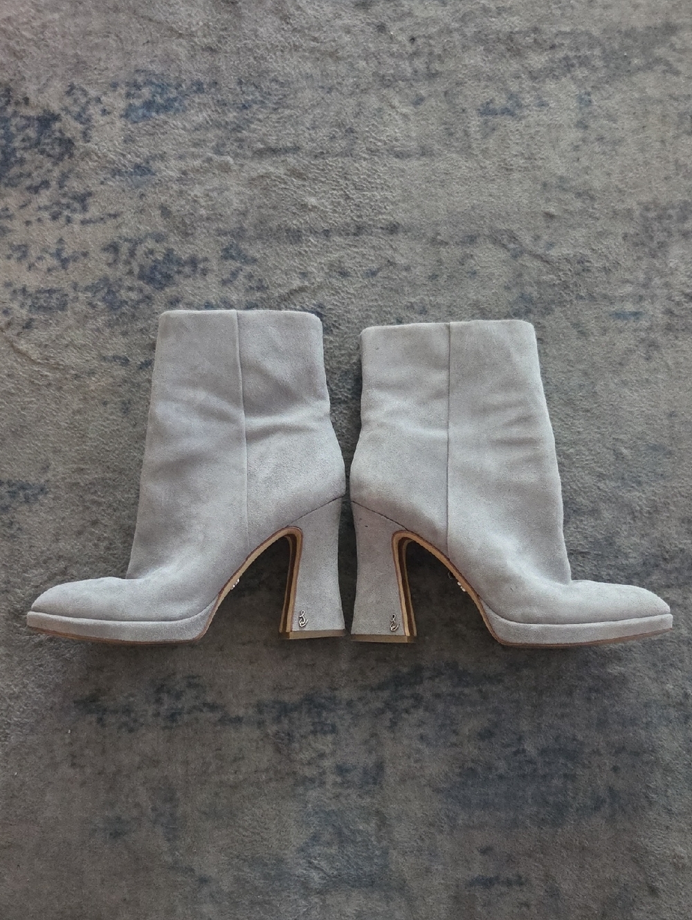 Sam Edelman Jaye Light Gray Suede Block Heel Ankle Boots